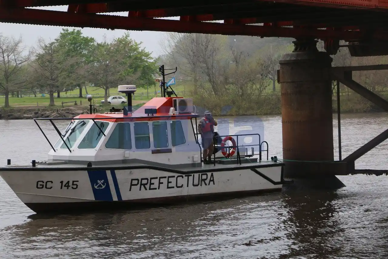 Prefectura halló el cuerpo del joven que se arrojó al río este domingo