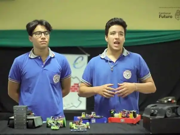 Trabajos de Feria de Ciencias de escuelas 
capitalinas ganaron un Martín Fierro