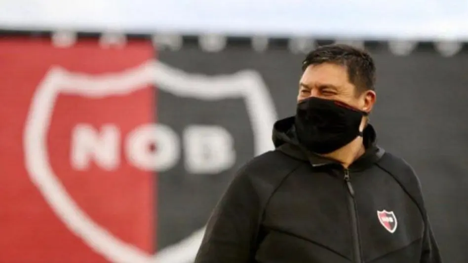 Mono Burgos, tras su primera campaña en Newell's: "Estamos armando un equipo interesante"