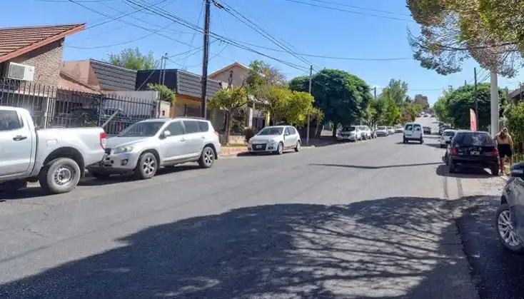 El niño quedó seis horas encerrado en un auto en la calle Chrestia al 500.
