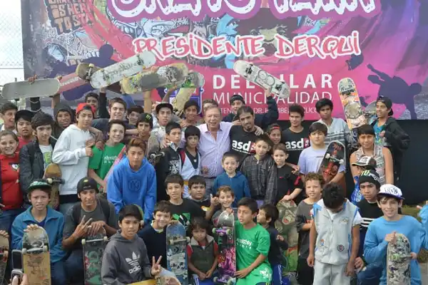 Con presencia de Zúccaro, abrió sus puertas el skatepark de Derqui