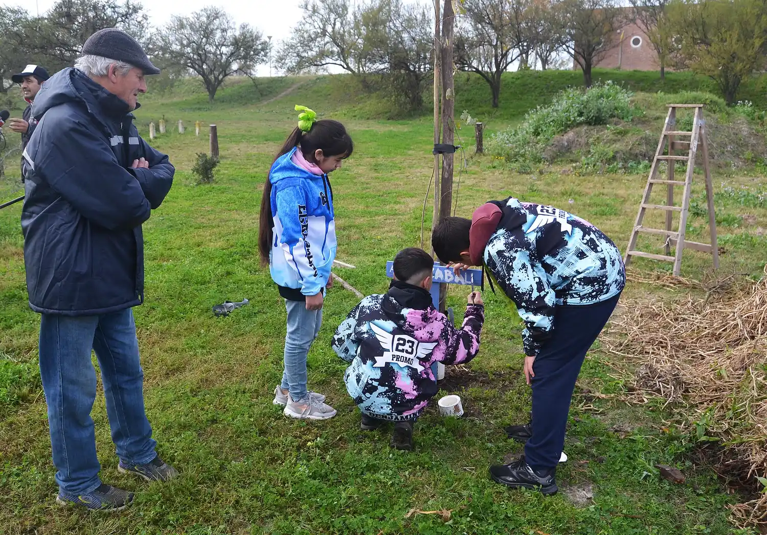 Se plantaron especies nativas en la Costanera