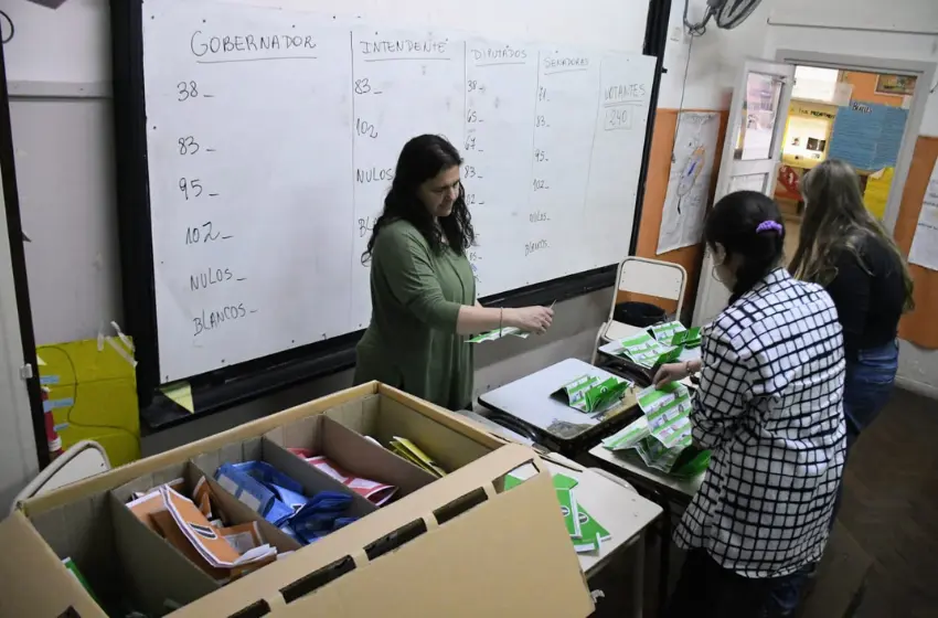 Unidos para Cambiar Santa Fe se impuso en todas las categorías legislativas
