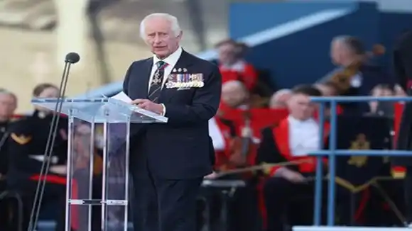 EL EMOTIVO DISCURSO DE Carlos III  en los actos del Día D en Inglaterra