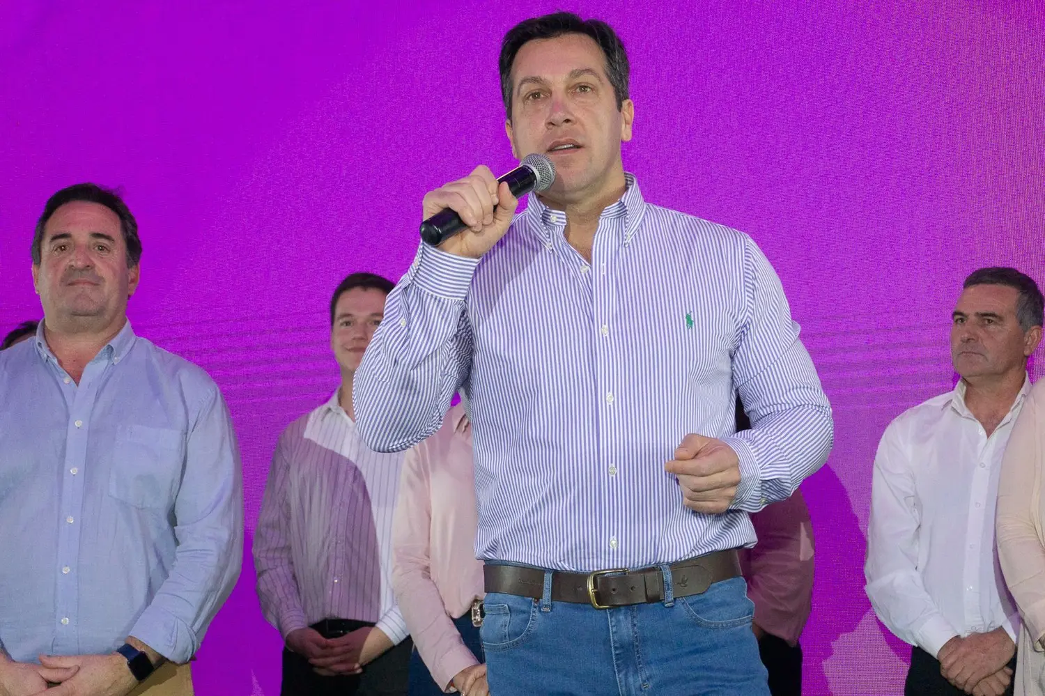 Con Arturo Rojas, Nueva Necochea cierra campaña en Juan N. Fernández