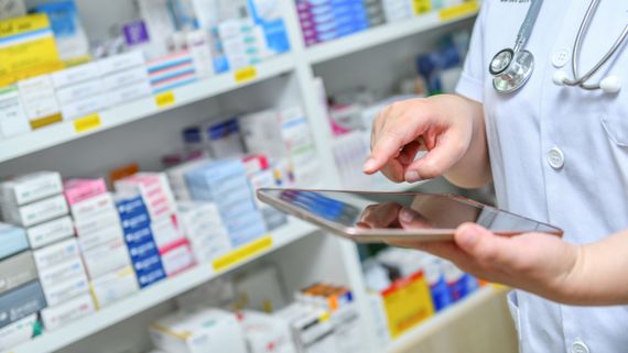 Amplían el uso obligatorio de la receta electrónica a todas las indicaciones médicas