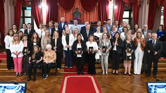 Compromiso y trayectoria: Dos villaguayenses fueron distinguidas por la
Cámara de Diputados