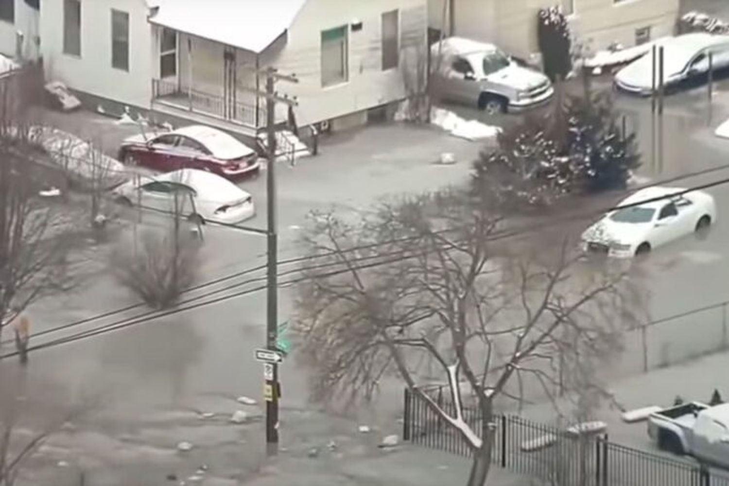 Inundación y hielo en Detroit.