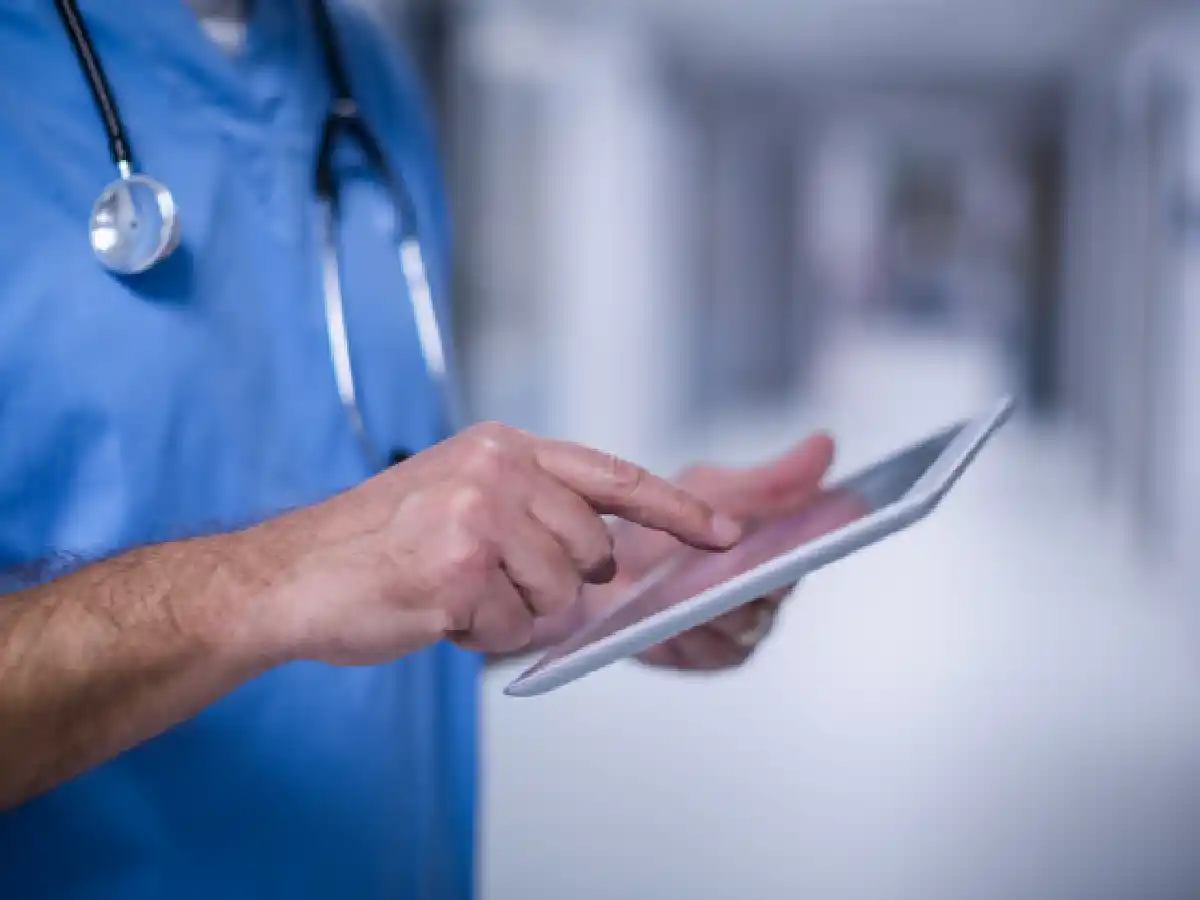 Se abren las inscripciones para la radicación de médicos en el interior de la provincia