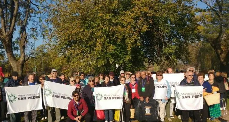 Adultos sampedrinos presentes en las Olímpiadas de la Tercera Edad de Luján