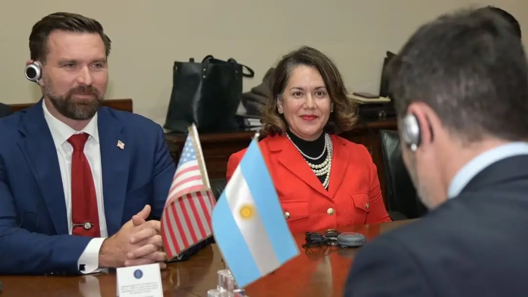 Estados Unidos aumenta la presión para contrarrestar la presencia de China en la Argentina