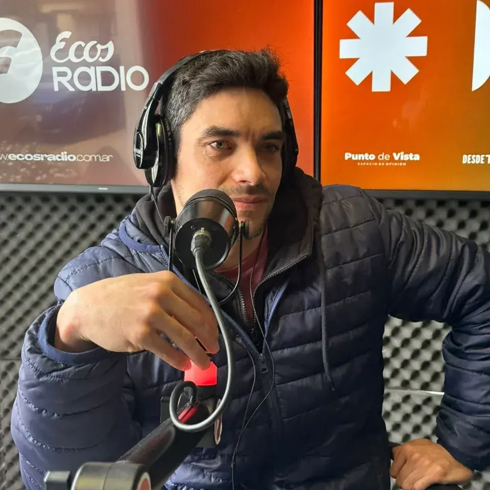 Astronomía en Necochea: aprender a mirar el universo y descubrir lo pequeños que somos
