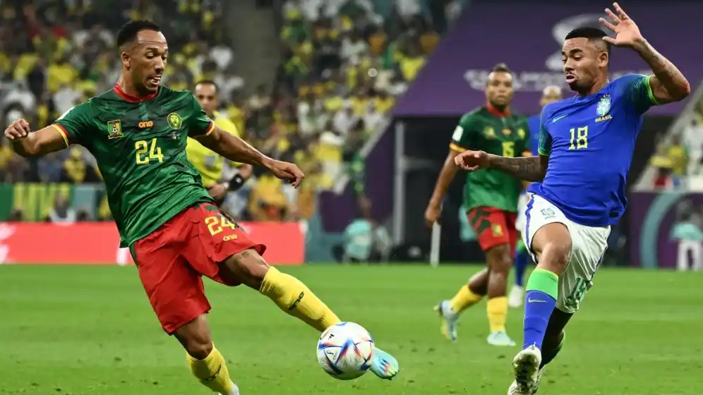 Brasil perdió el invicto ante Camerún, pero igual ganó su grupo y estará en el cuadro de la Argentina