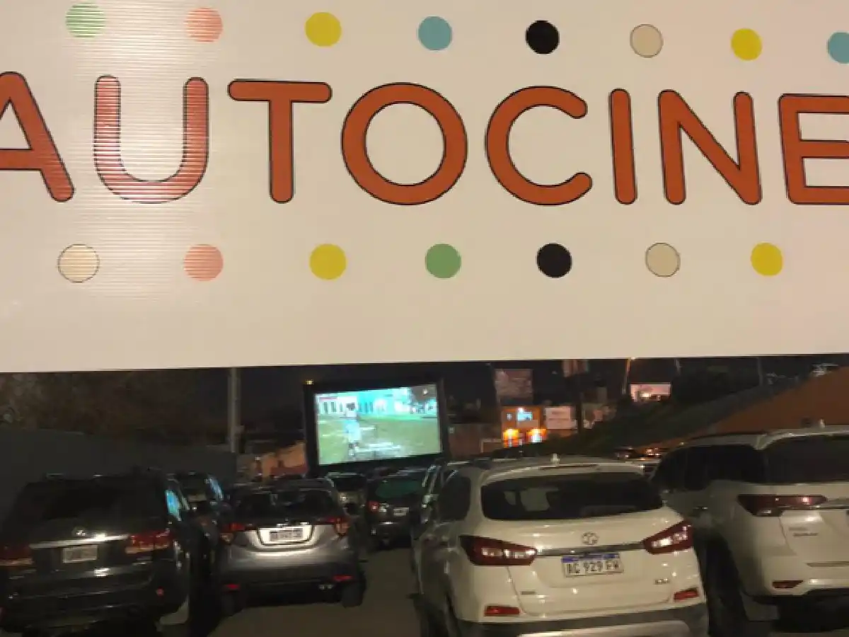 Volvió la experiencia del autocine a Córdoba