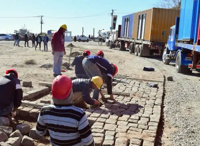 Nuevo paseo turístico en la escollera sur