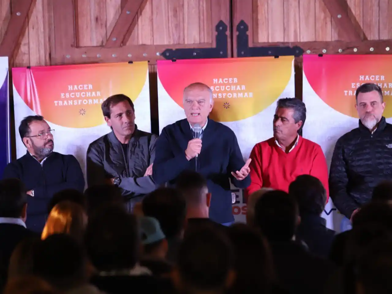 Grindetti recorre la Provincia y se anota en la lista de candidatos a gobernador por Juntos