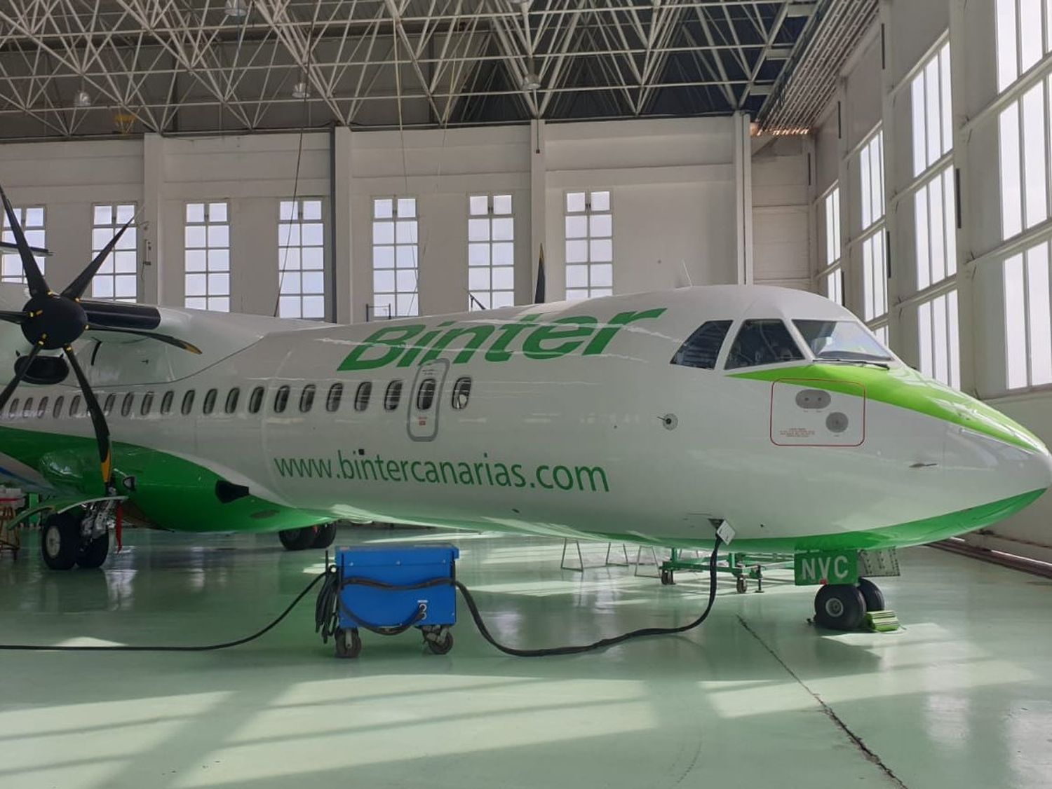 Binter Canarias recibe un nuevo ATR 72-600