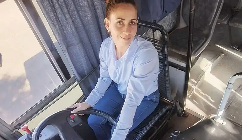 Concordia ya tiene su primera mujer chofer de colectivo