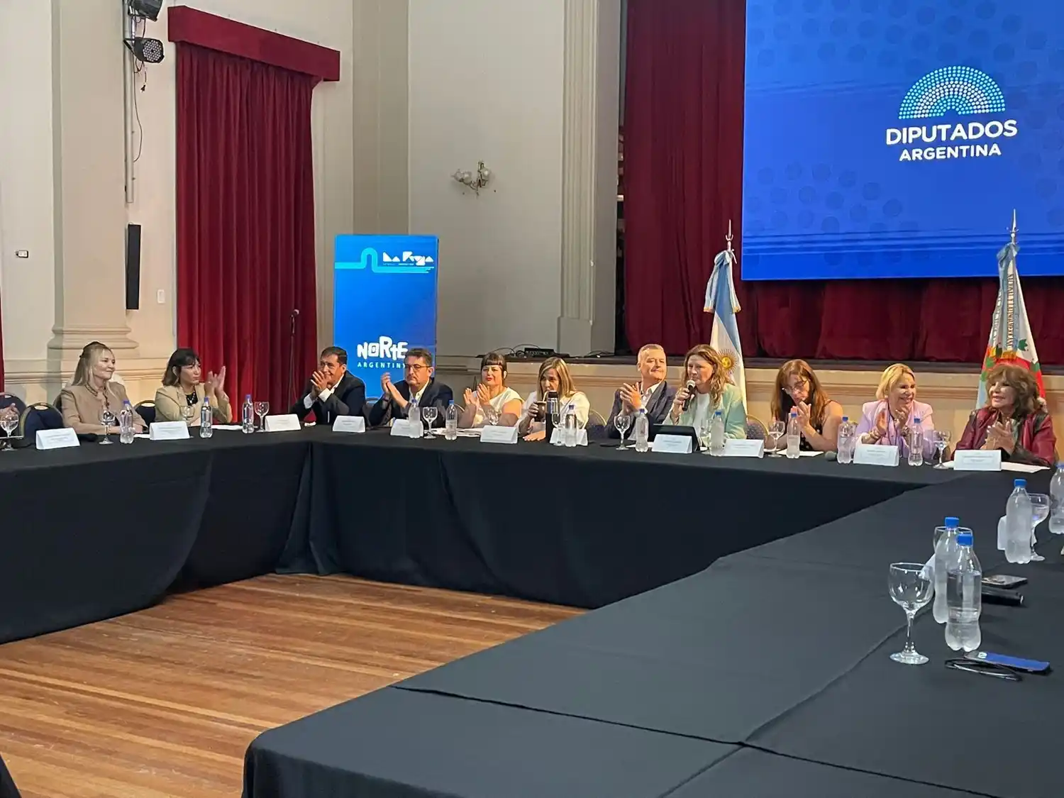 Revoredo y Gaillard expusieron sobre los avances en el modelo de turismo termal social y sostenible