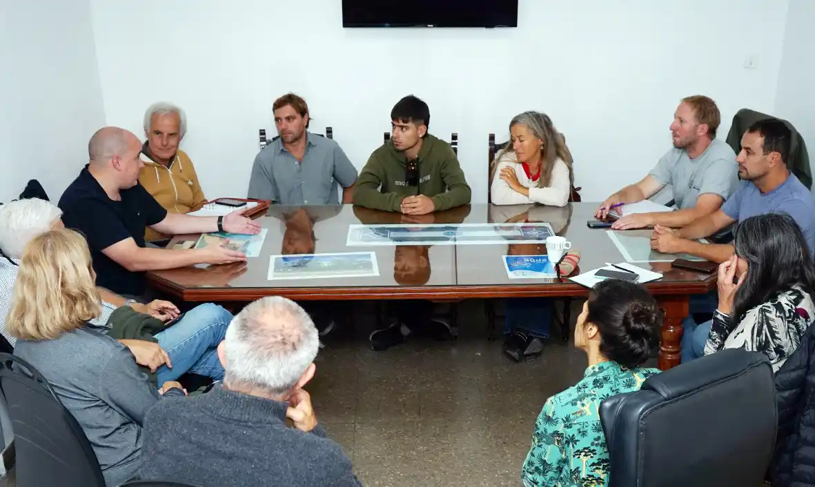 Mesa del Parque. Se reunió por primera vez