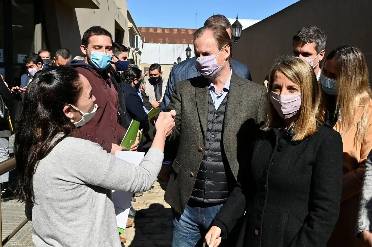 Bordet anunció un aumento en las becas provinciales de nivel superior