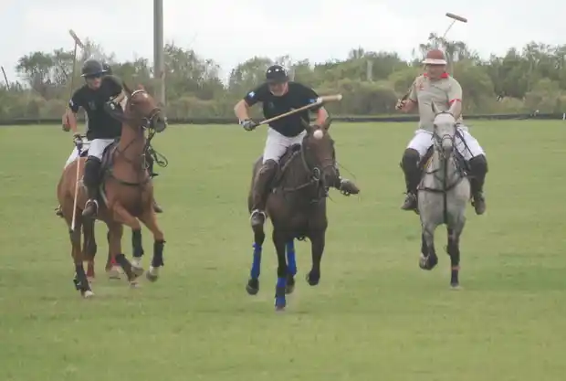 Polo: comienza la Copa Carnaval en el Regimiento