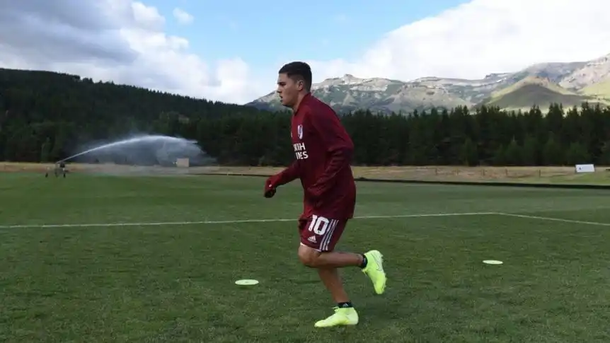 Juanfer Quintero pasó los estudios y se sumó al plantel en San Martín de los Andes