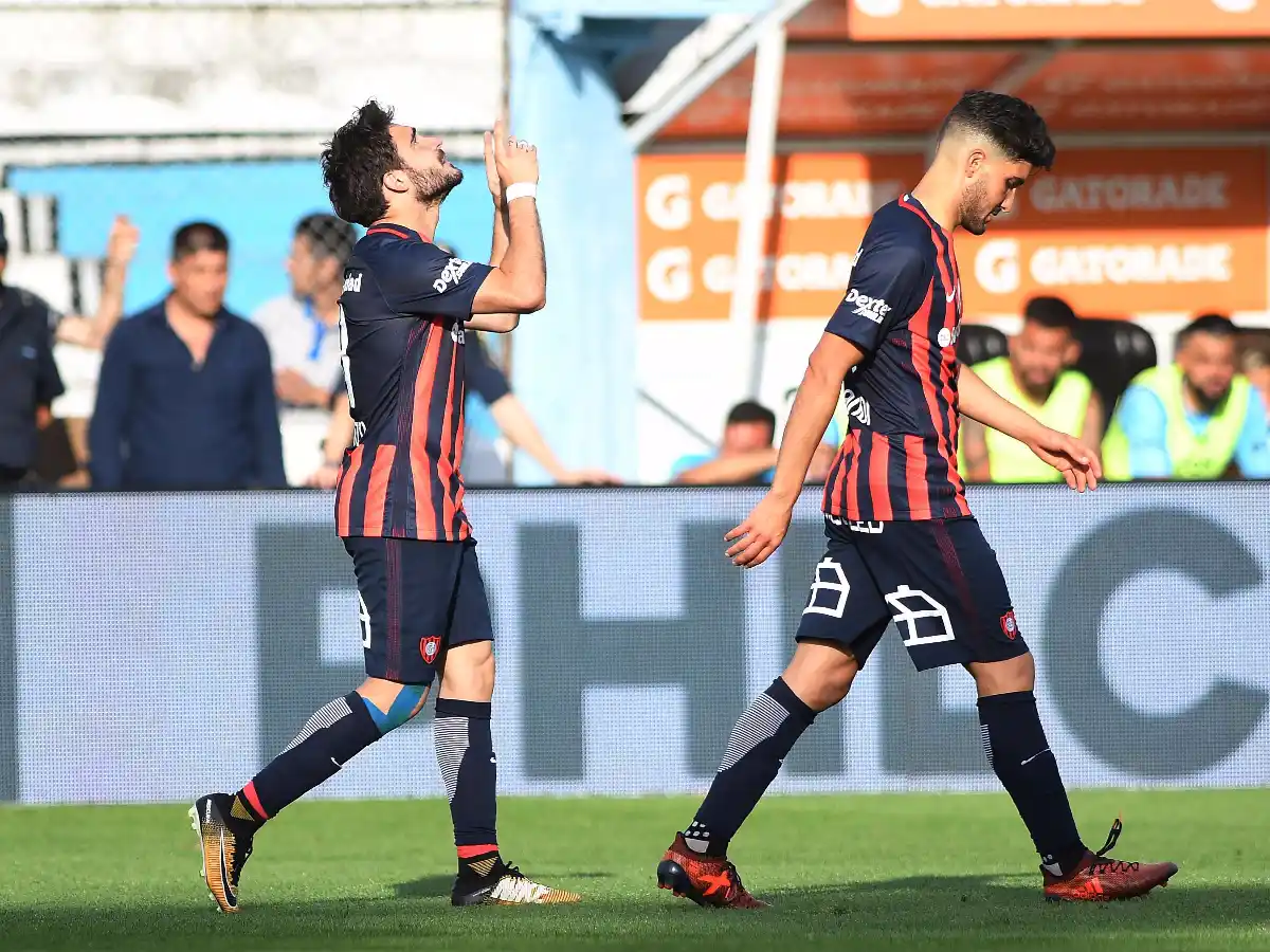 Ganó afuera y quedó como único escolta