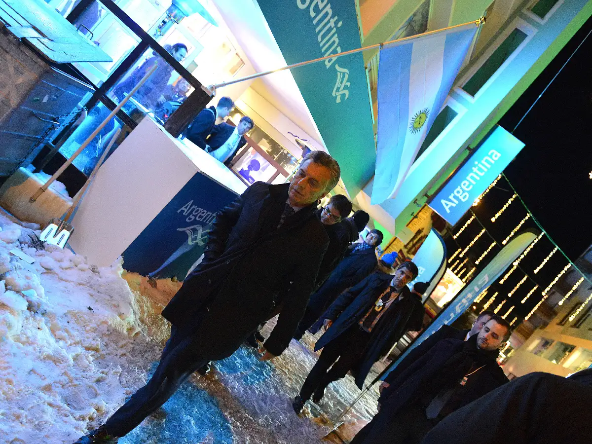 En Davos, Macri se reunió con Merkel y la Reina Máxima 