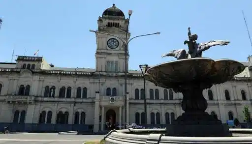 La administración pública continuará trabajando  de manera virtual hasta el 4 de junio