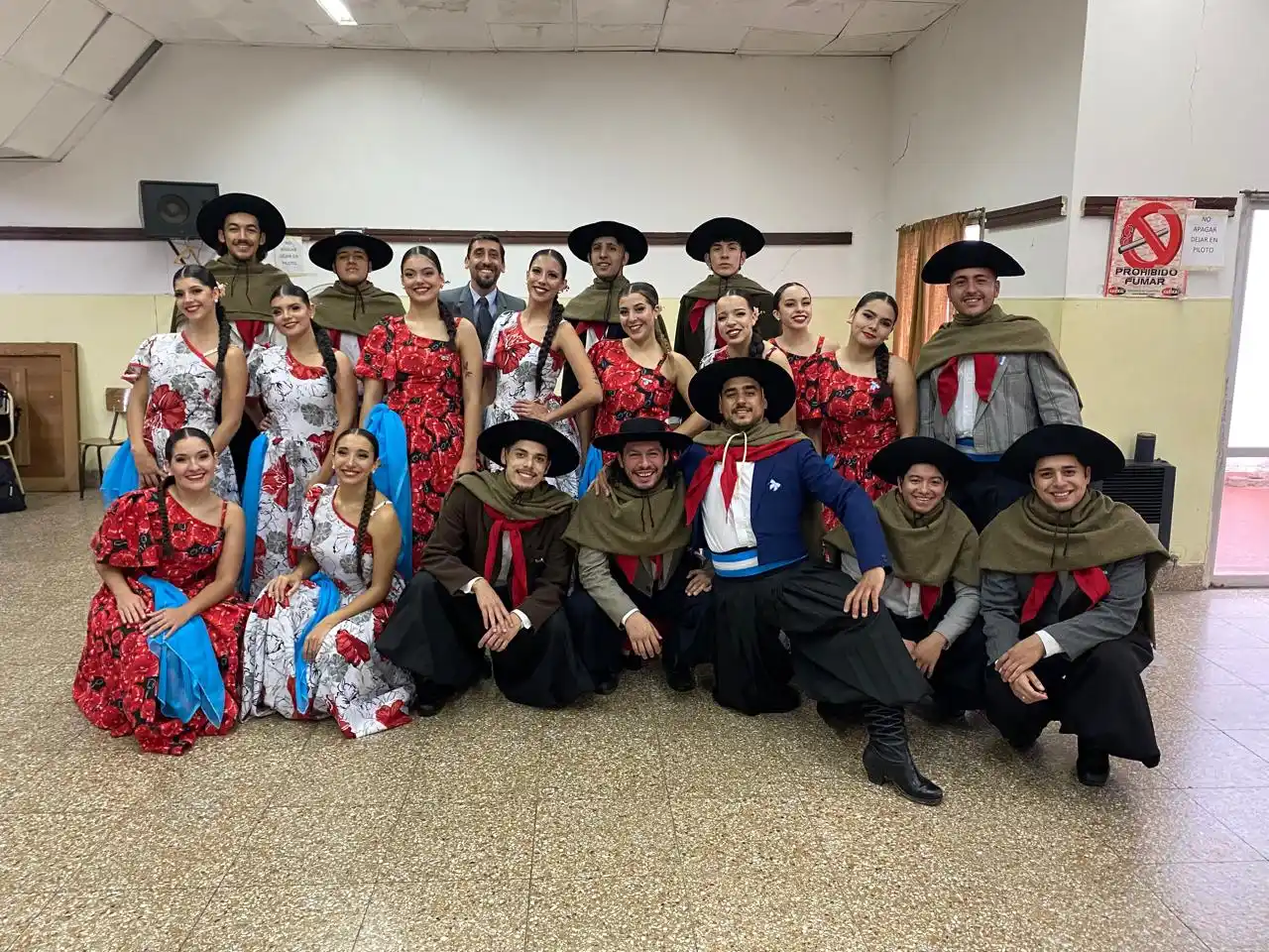 La delegación sanfrancisqueña estuvo integrada por 73 bailarines.