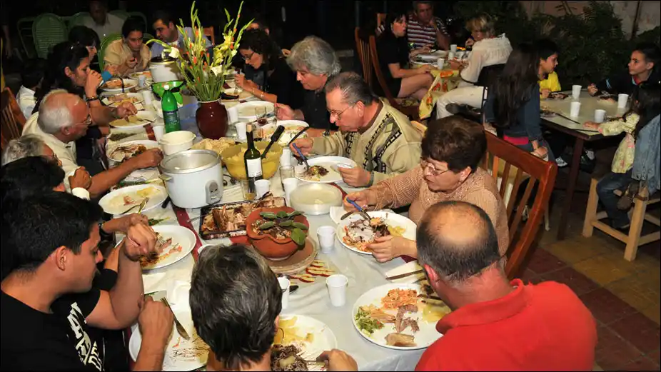 Mesa adentro o mesa afuera: ¿Llueve el 31 de diciembre a la noche?
