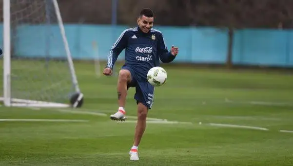 Ángel Correa: "Debemos representar a Argentina como manda su historia"
