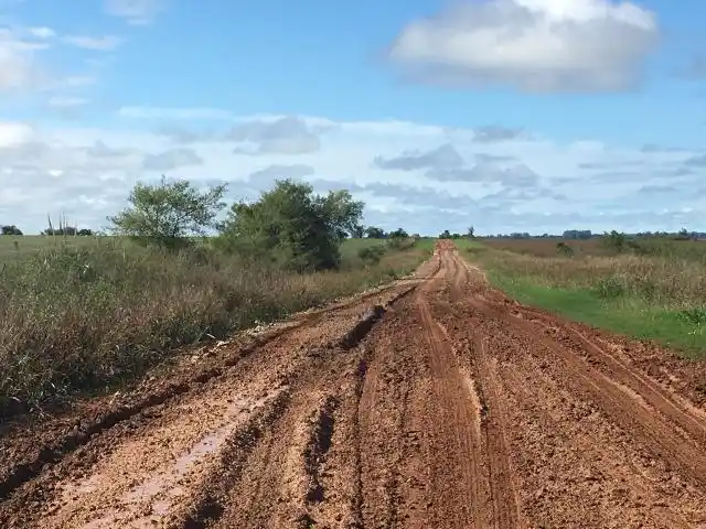 "No veo preocupación de nadie por los caminos rurales"