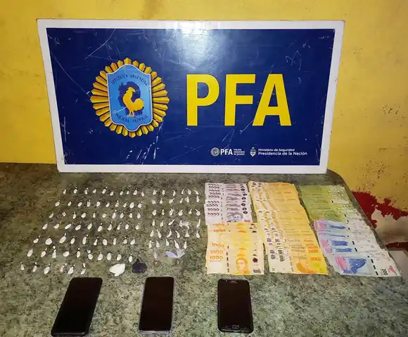 Policía Federal detuvo a tres personas por venta de sustancias prohibidas