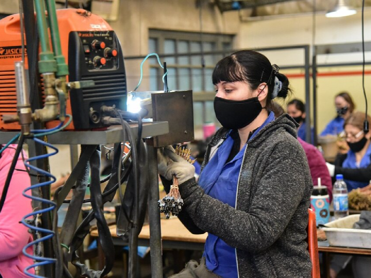 La industria pyme creció 36,3% respecto a julio de 2020