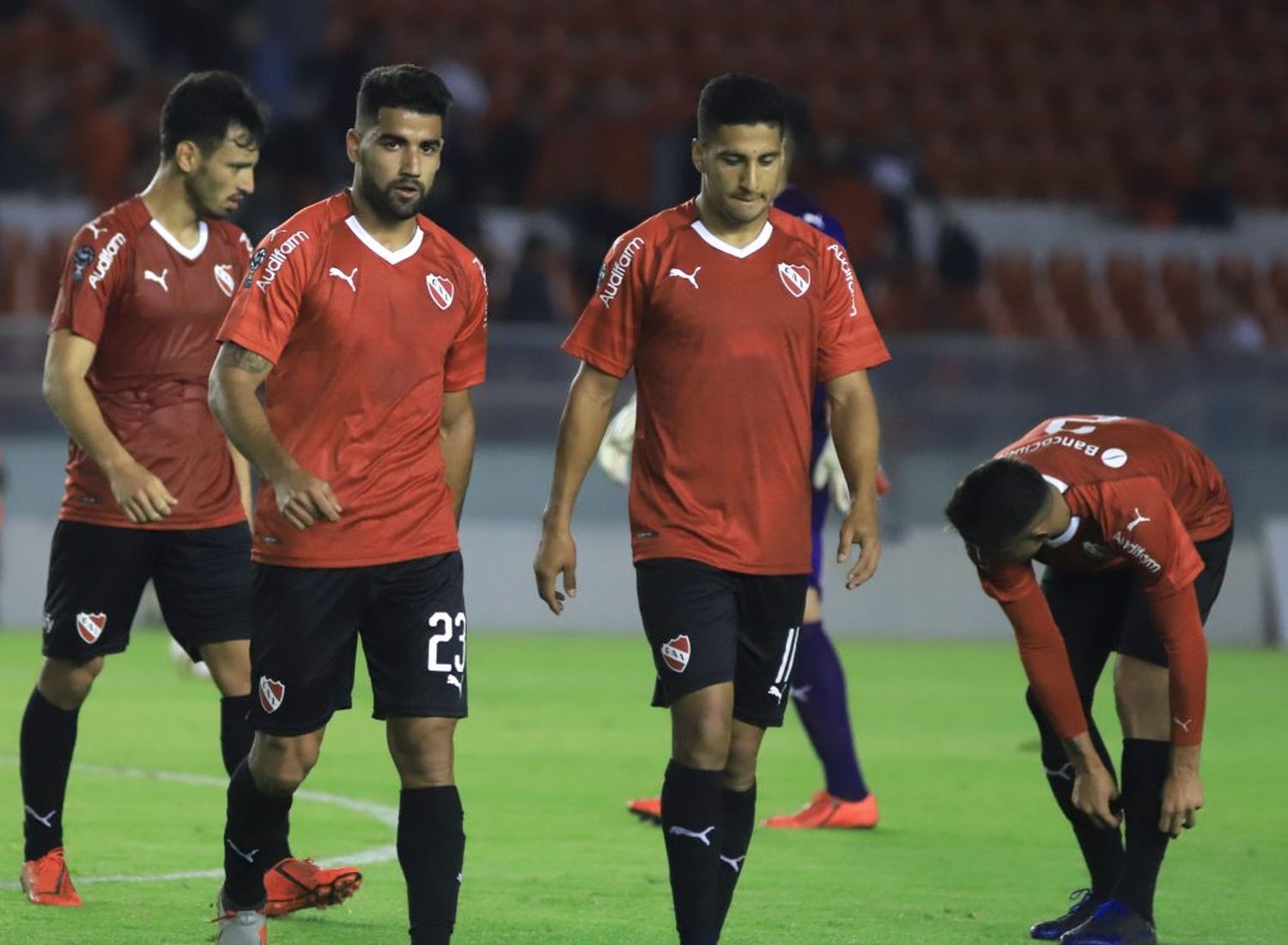 Independiente no se decidió y se despidió muy rápido