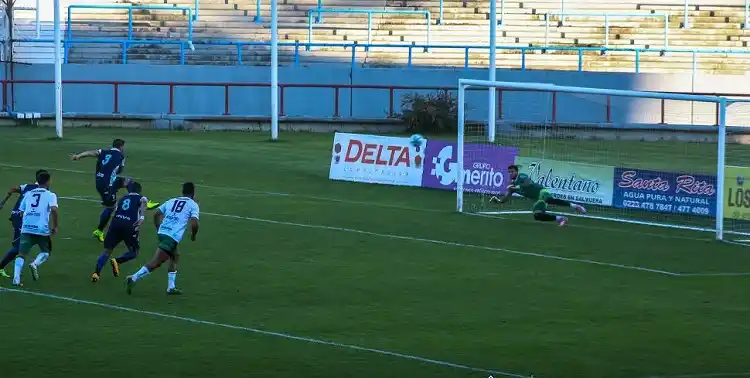 “Quise asegurarlo, porque los arqueros se tiran a un costado”