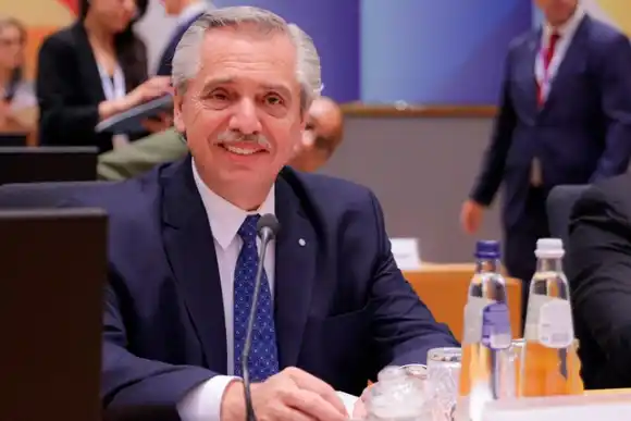 Fernández dialogó con Georgieva: "Trabajamos a todo vapor para alcanzar un acuerdo"AUDIO