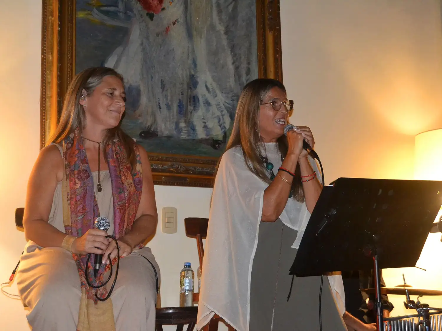 Eugenia Gervasoni y Victoria Tamaño.