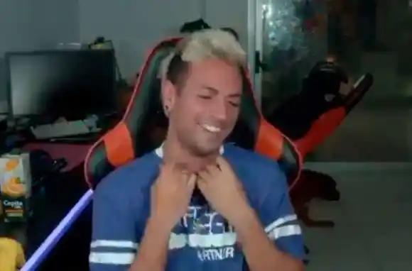 La reacción de Coscu al recibir dos audios de Messi mientras lo estaba mirando en vivo