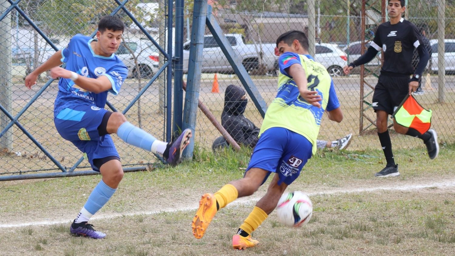 Salto Grande y Juventud terminan punteros la primera rueda del fútbol de ascenso