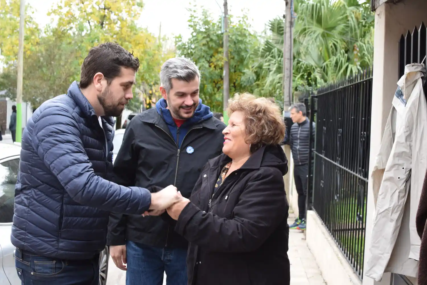 Lucas Delfino y Marcos Peña realizaron un nuevo timbreo en Hurlingham