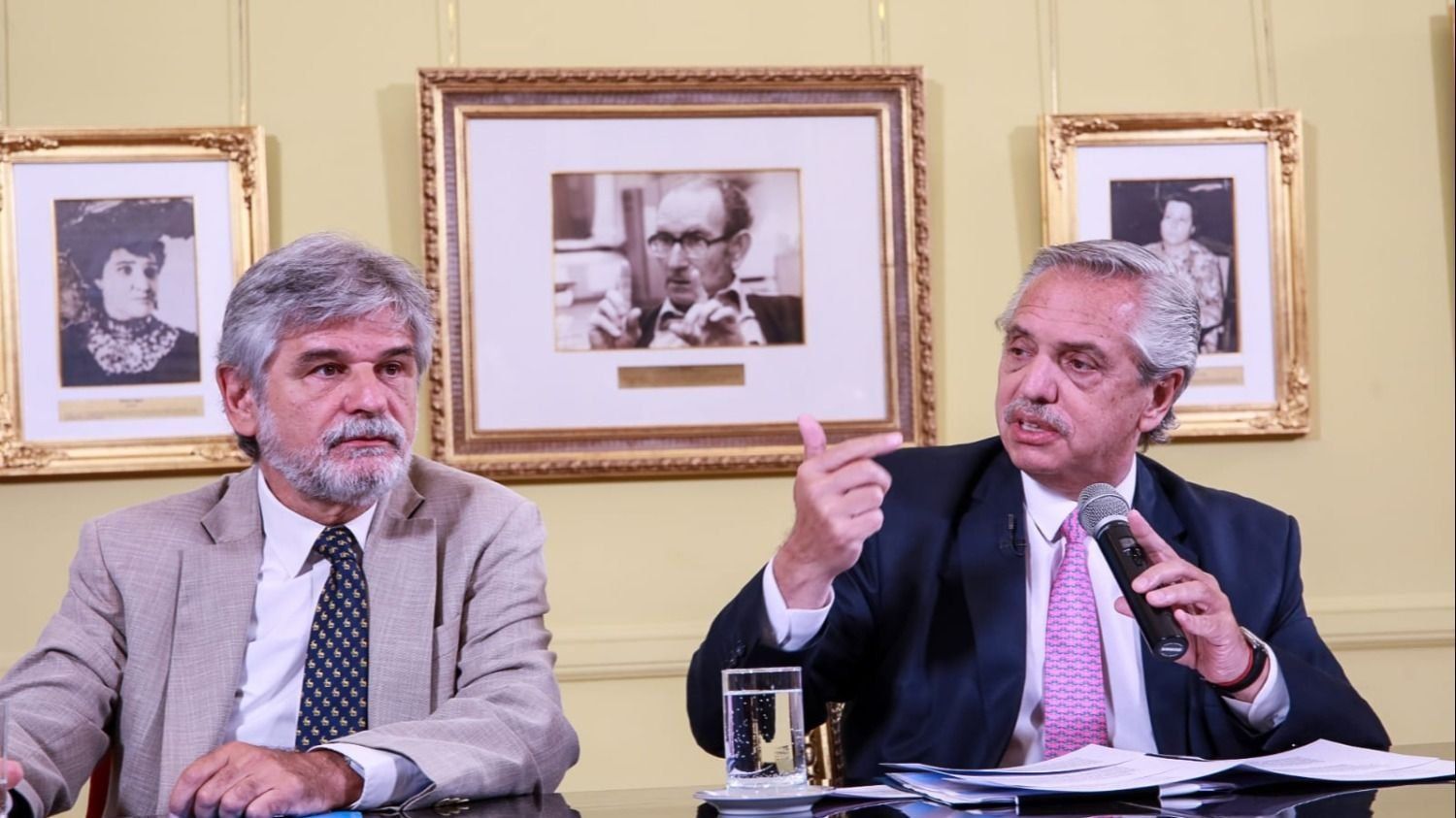 Lima: Alberto Fernández recorre el primer reactor nuclear diseñado y construido en Argentina