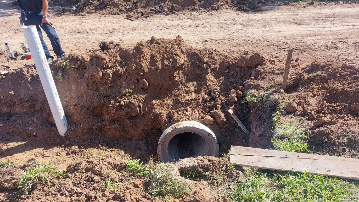 Realizan obras de desagües para minimizar los impactos de las grandes lluvias