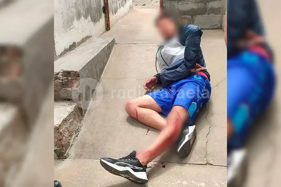 Saltando de tapial en tapial, los vecinos lo persiguieron hasta que lo atraparon