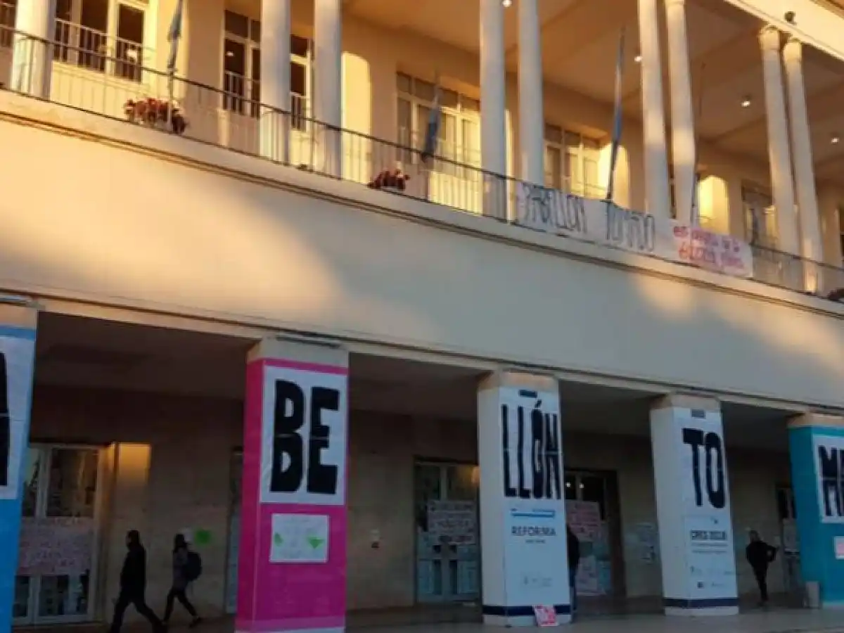 Fin del conflicto universitario: los docentes cordobeses vuelven a clases
