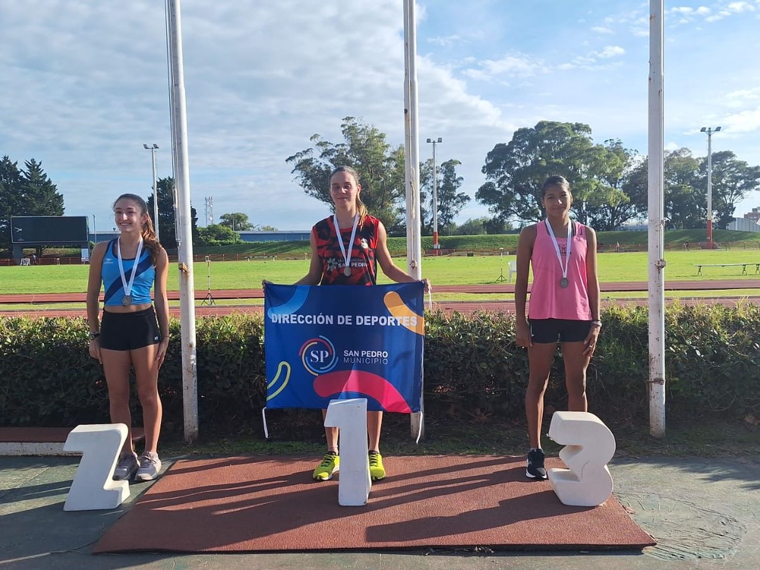 Atletismo: Candela Basaldúa se consagró campeona del Provincial y clasificó al Nacional
