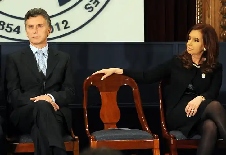 Cristina y sus dólares, la rueda de auxilio del Presidente Macri