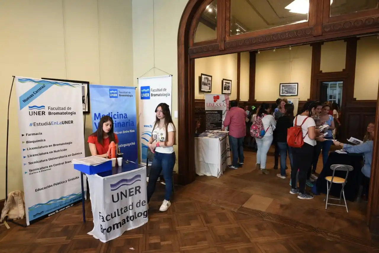 Se desarrolló la Feria de las Carreras 2019 con más de 100 opciones académicas